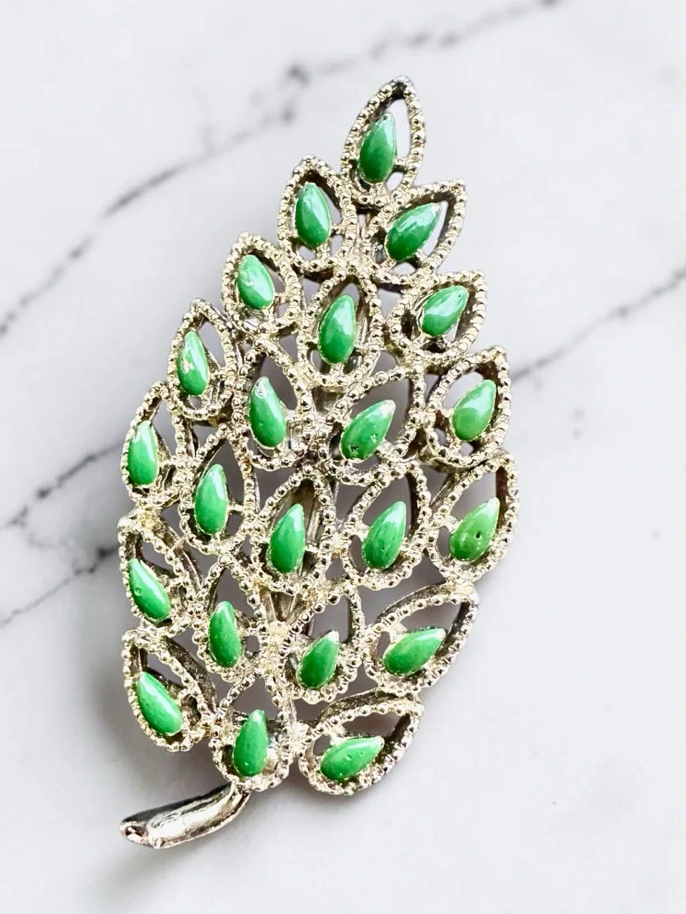 Vintage GERRYS Green Enamel Leaf Gold Tone Pin Brooch Signed